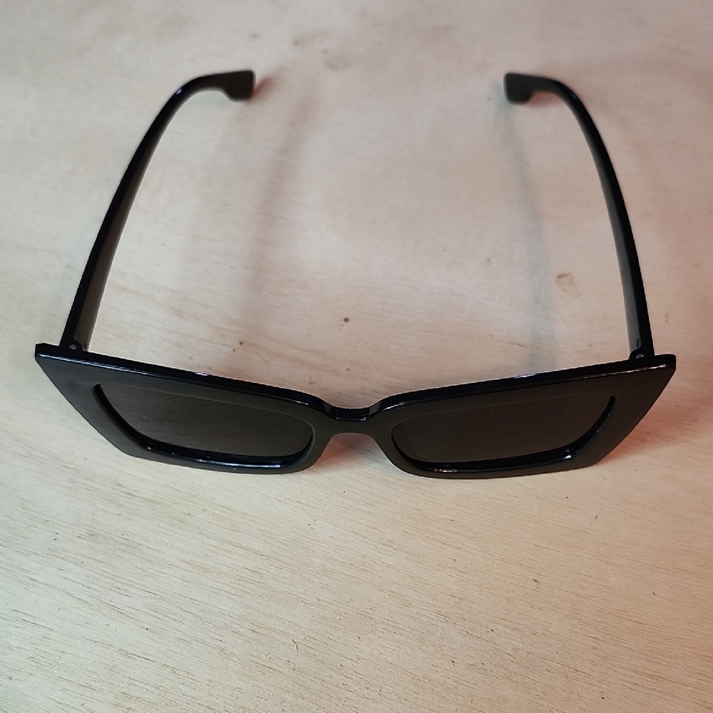 Retro Vintage Large Frame Rectangular Sunglasses - image 1